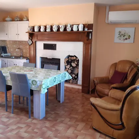 Gite Des Croix Bancaud Jumilhac-le-Grand